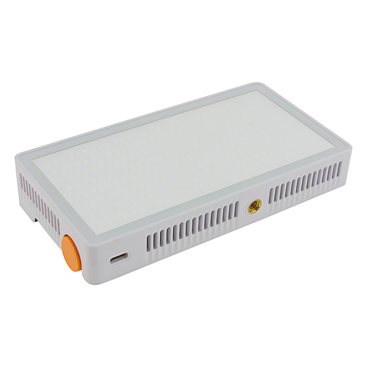 Lampa Led profesionala Patona Premium LED 40W cu 120 LED-uri RGB,128 LED-uri bicolore si 24 de efecte